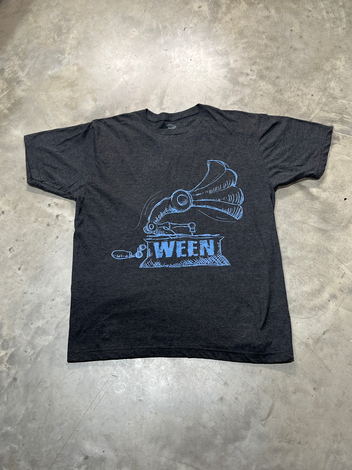 Ween Preowned Large T-shirt