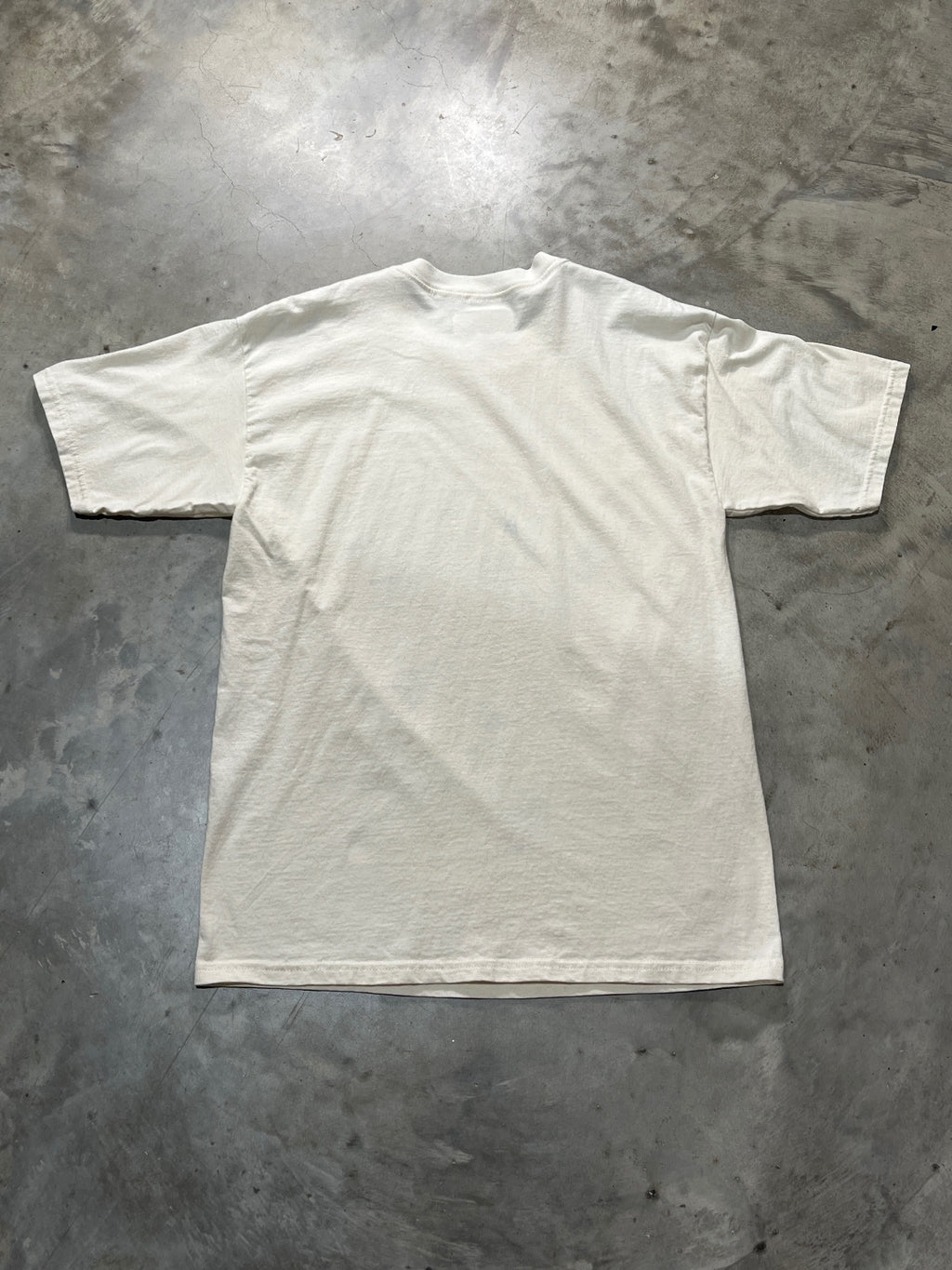 Colony Club Burlesque Preowned Large T-shirt