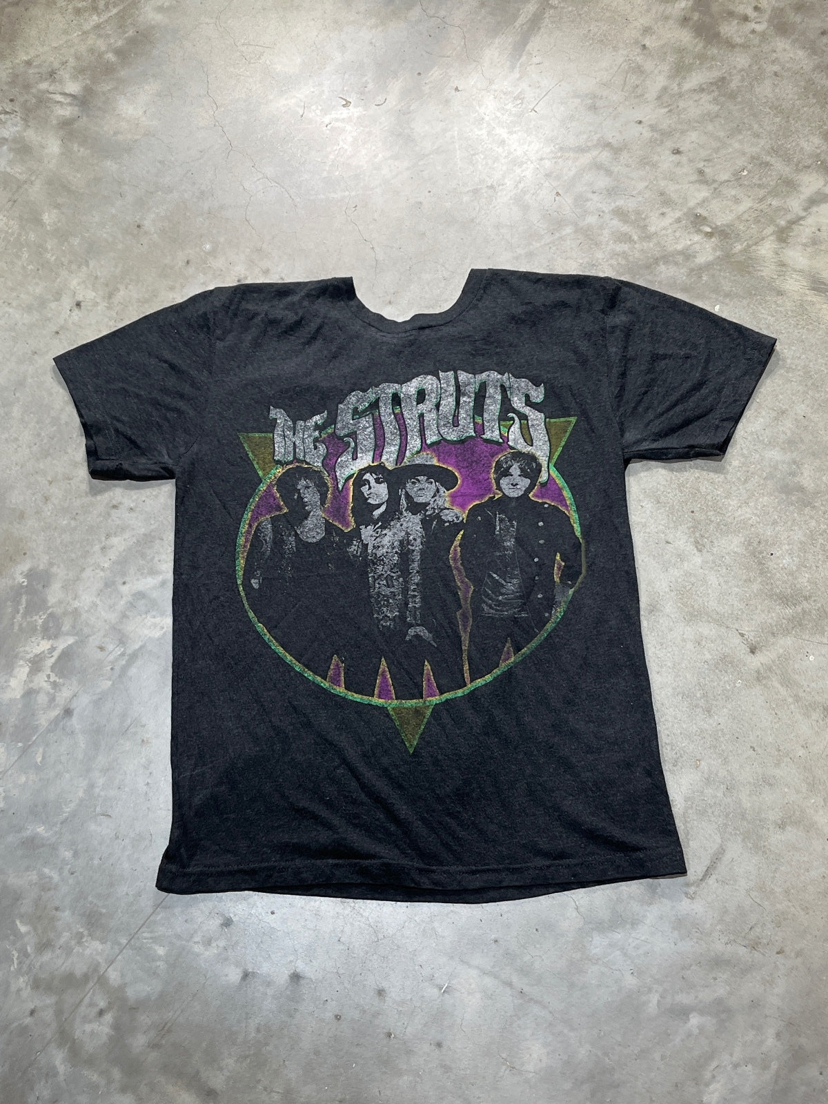 The Struts Preowned Small T-shirt