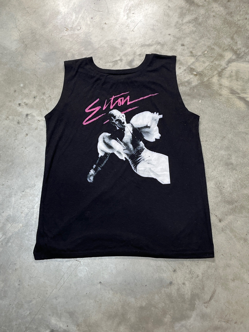 Elton John Preowned Medium Tank Top T-shirt