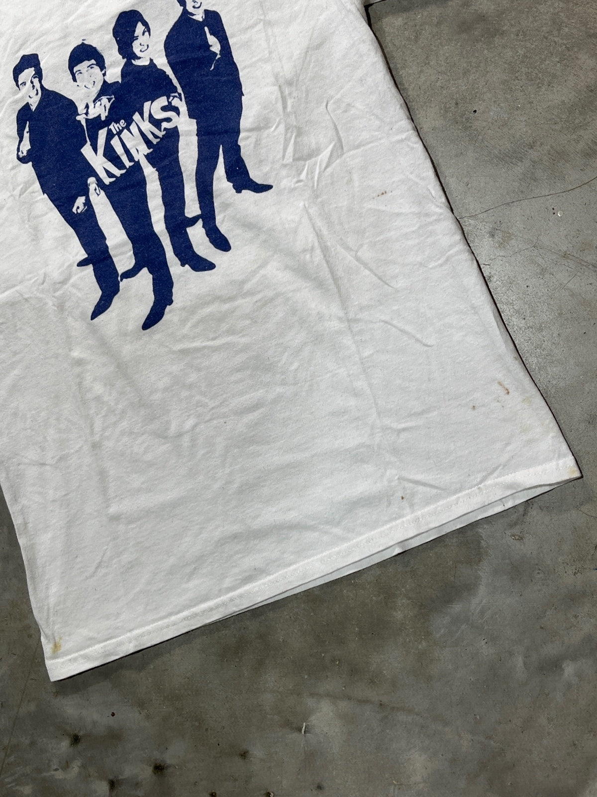 The Kinks Preowned Small T-shirt