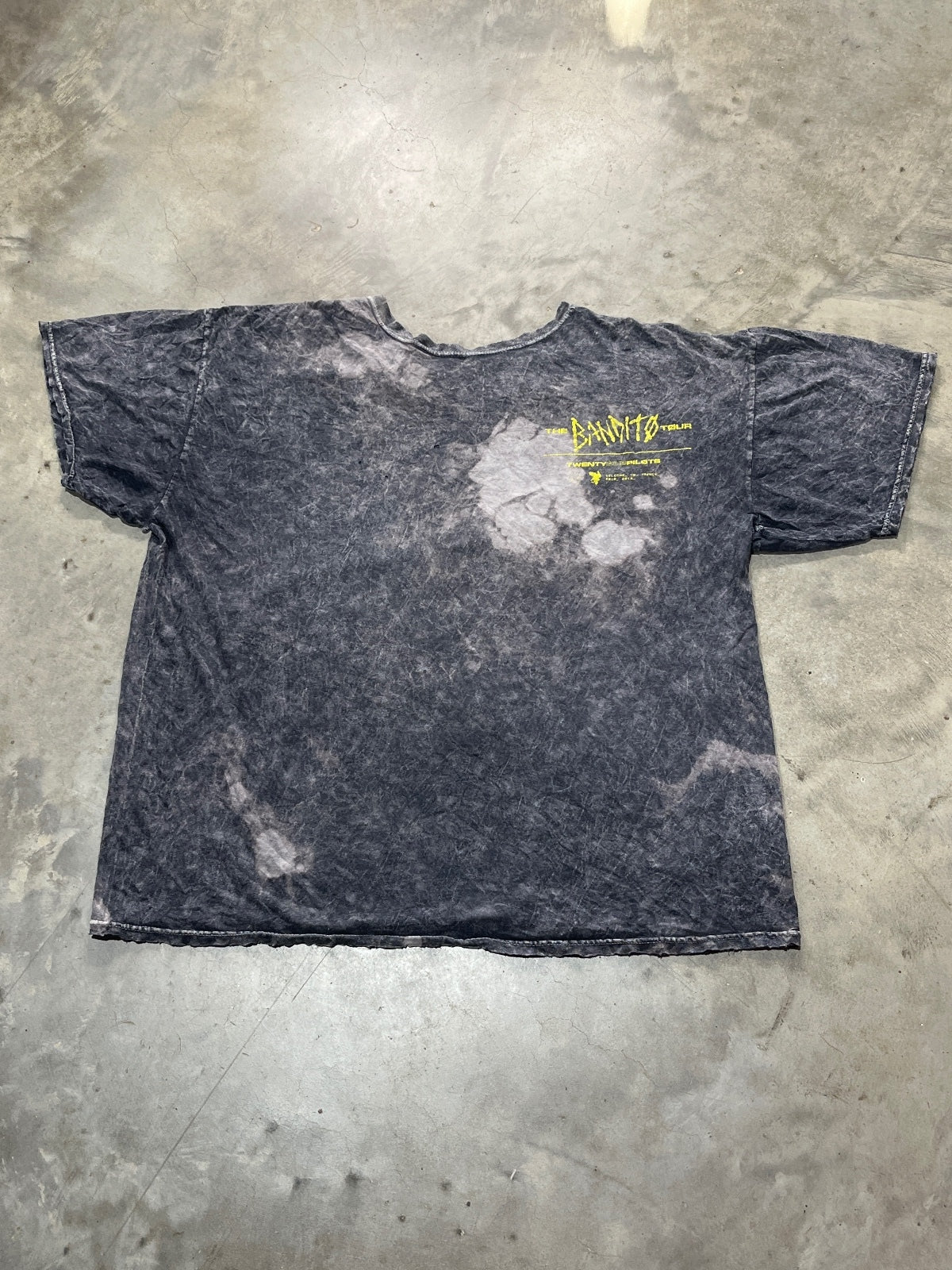 Twenty One Pilots Preowned XL Tie Dye T-shirt