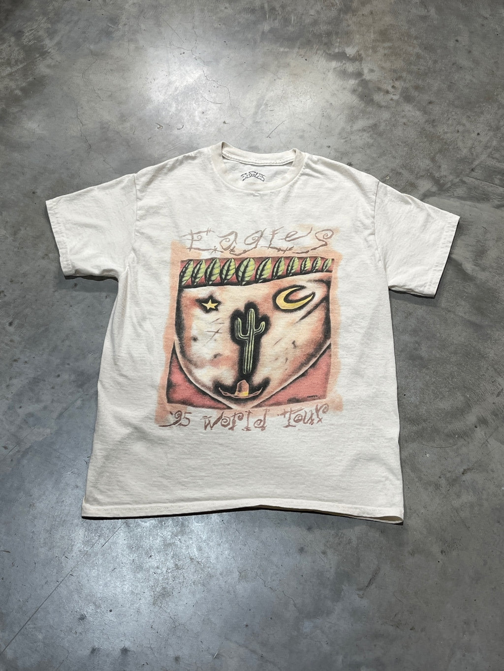 The Eagles Preowned Medium T-shirt
