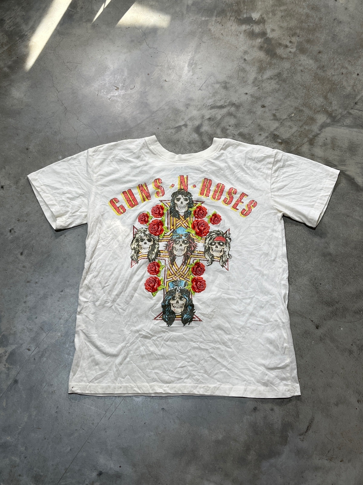 Guns N Roses Preowned Medium Embroidered T-shirt