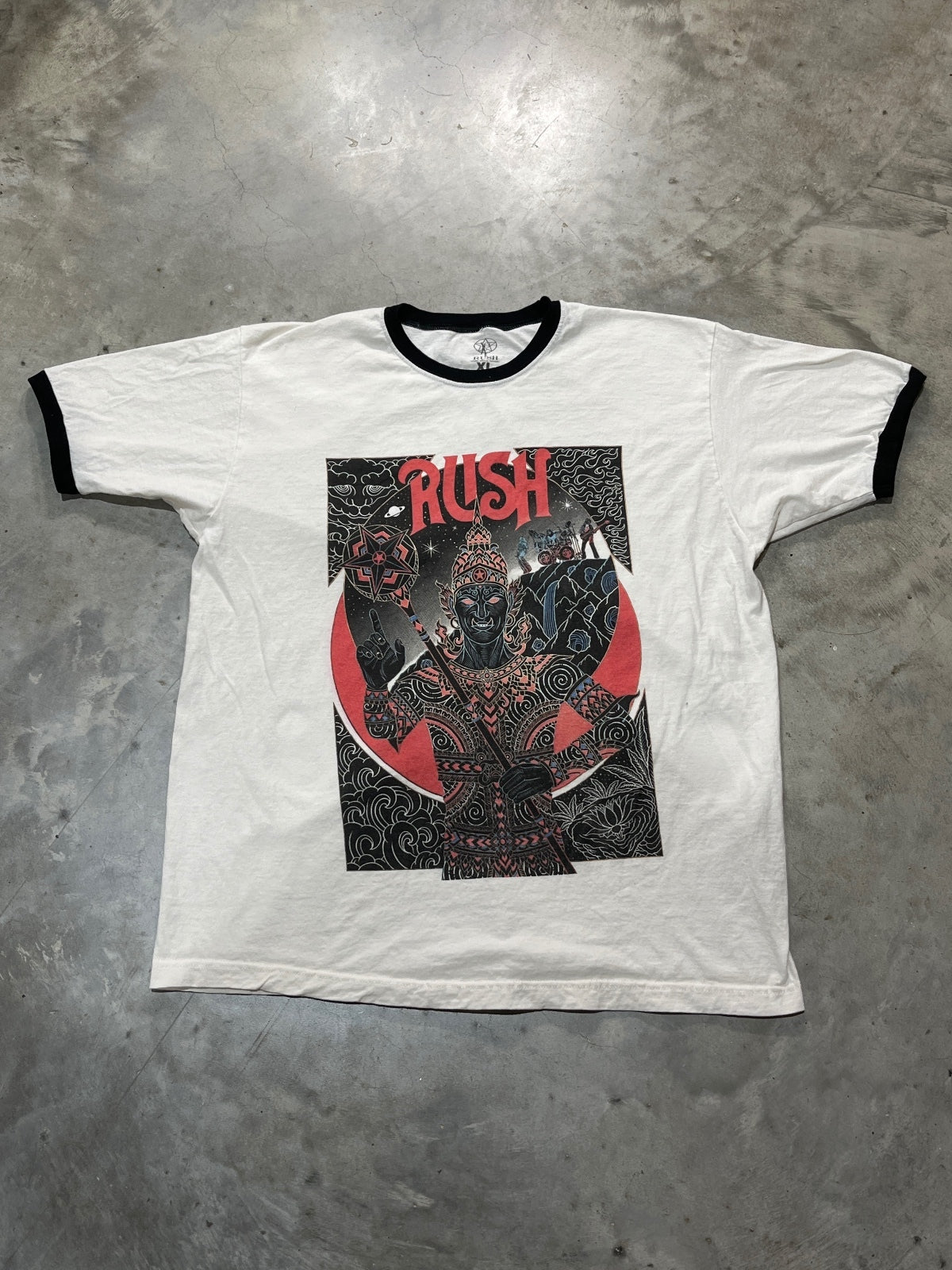 Rush Preowned XL Ringer T-shirt