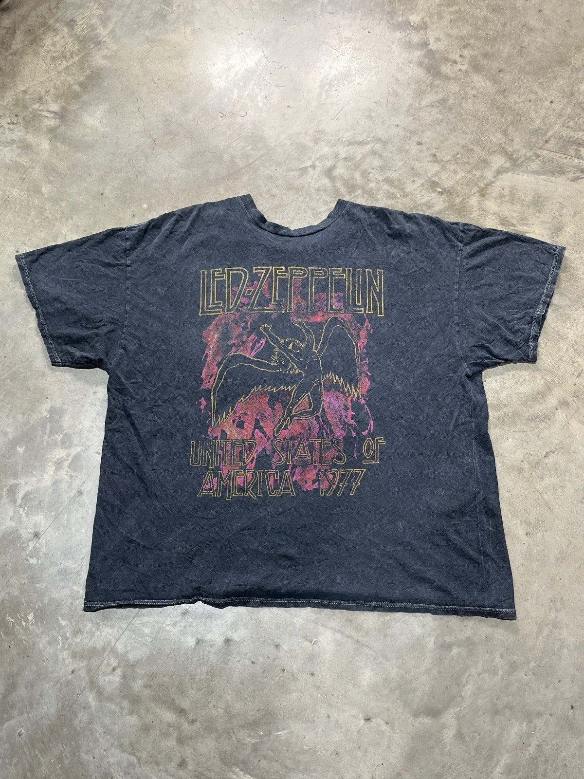 Led Zeppelin Preowned XL T-shirt