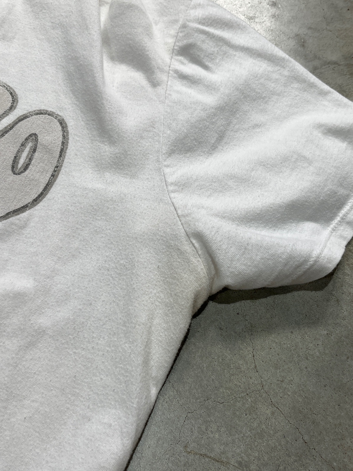 The Who Preowned Large V-Neck T-shirt