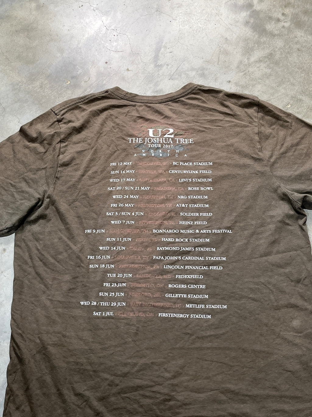 U2 Preowned Large T-shirt