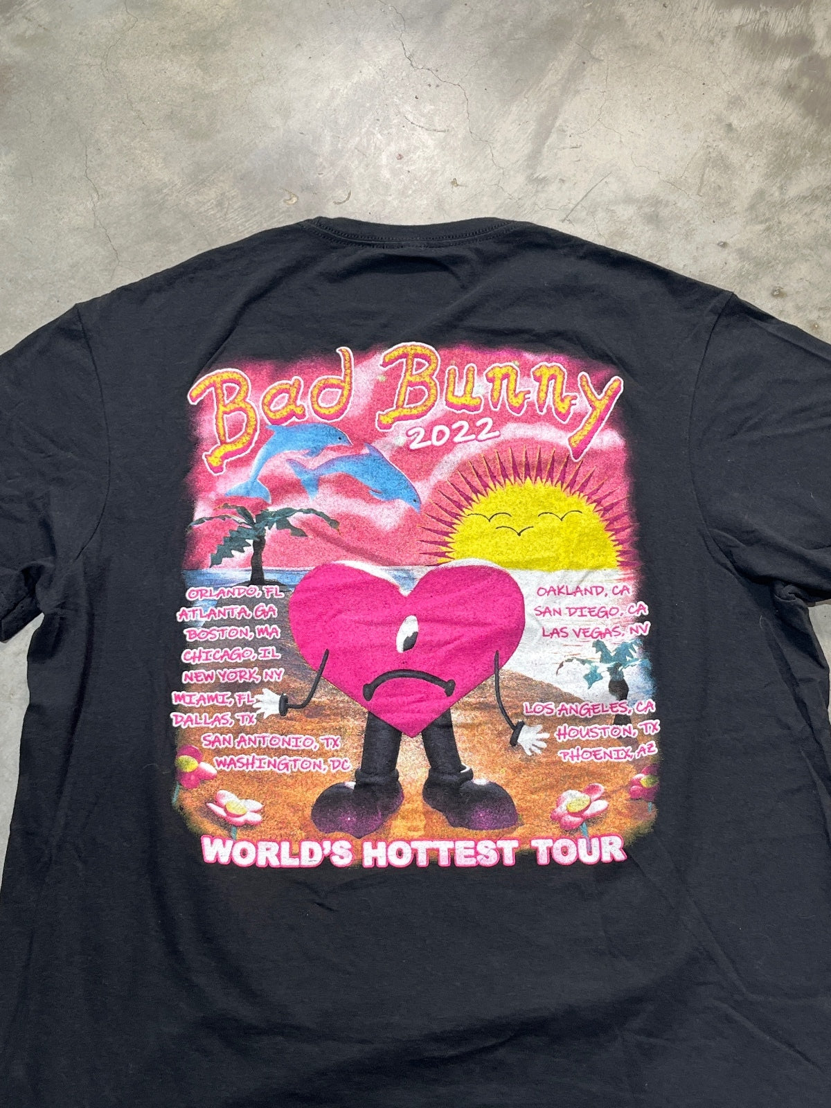 Bad Bunny Preowned Large T-shirt
