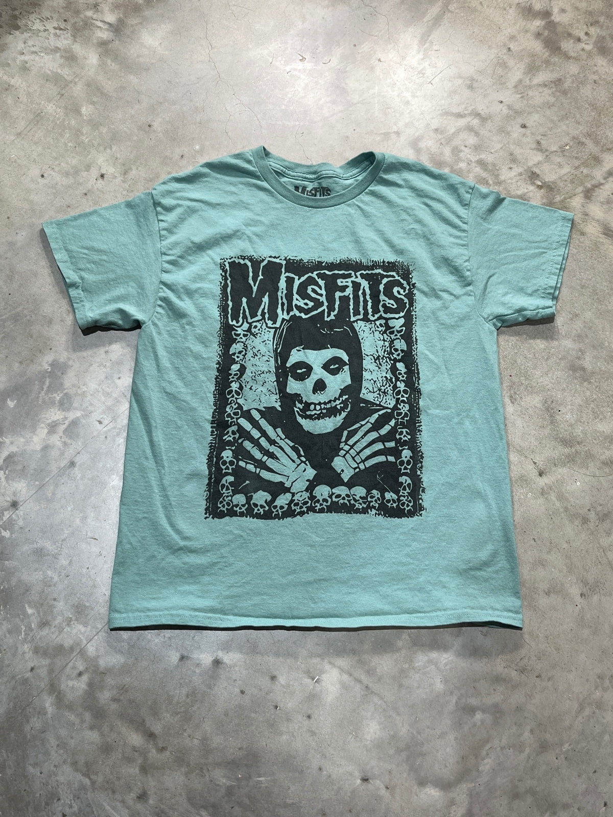 Misfits Preowned Large T-shirt