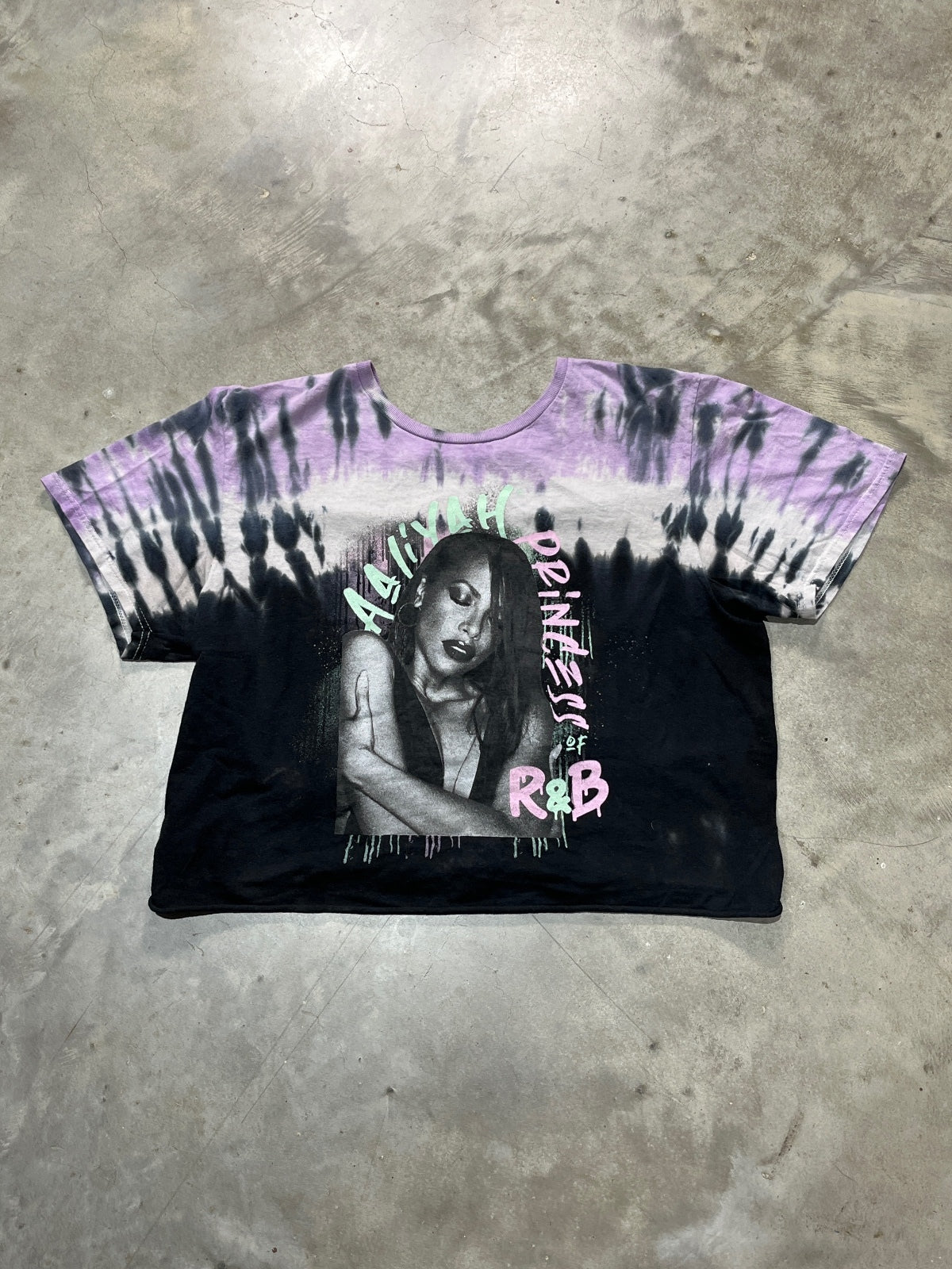 Aaliyah Preowned Medium Cropped Tie Dye T-shirt