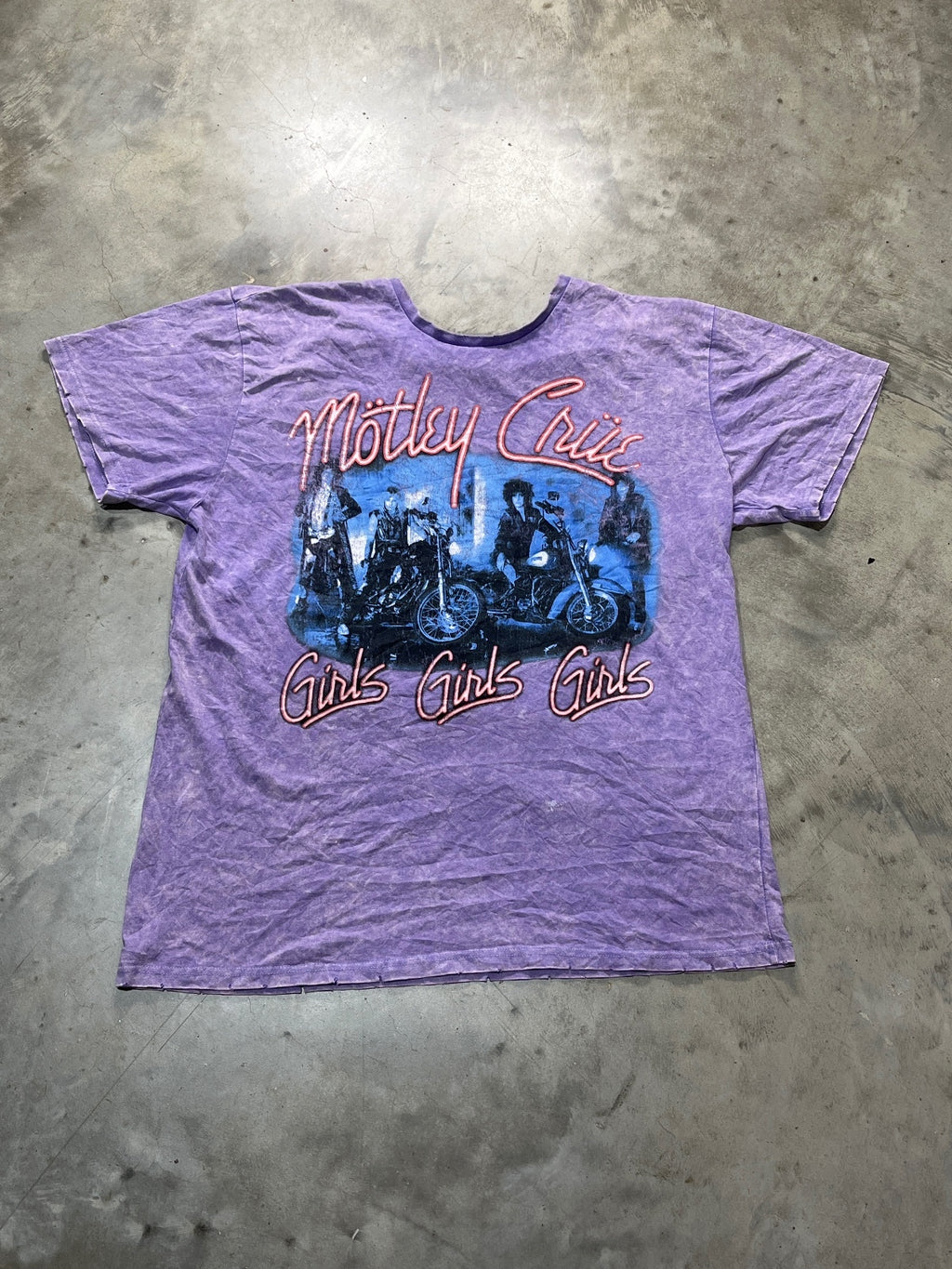 Mötley Crüe Preowned Large Tie Dye T-shirt