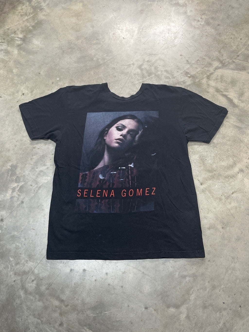 Selena Gomez Preowned Large T-shirt