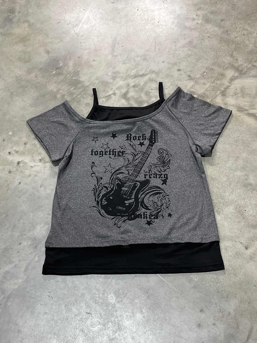 Y2K Gothic Rock Preowned Small T-shirt