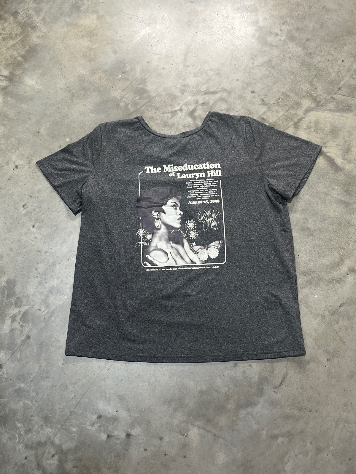 Lauryn Hill Preowned XL T-shirt
