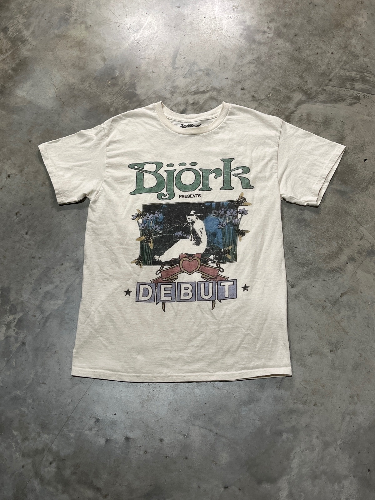 Björk Preowned Medium T-shirt