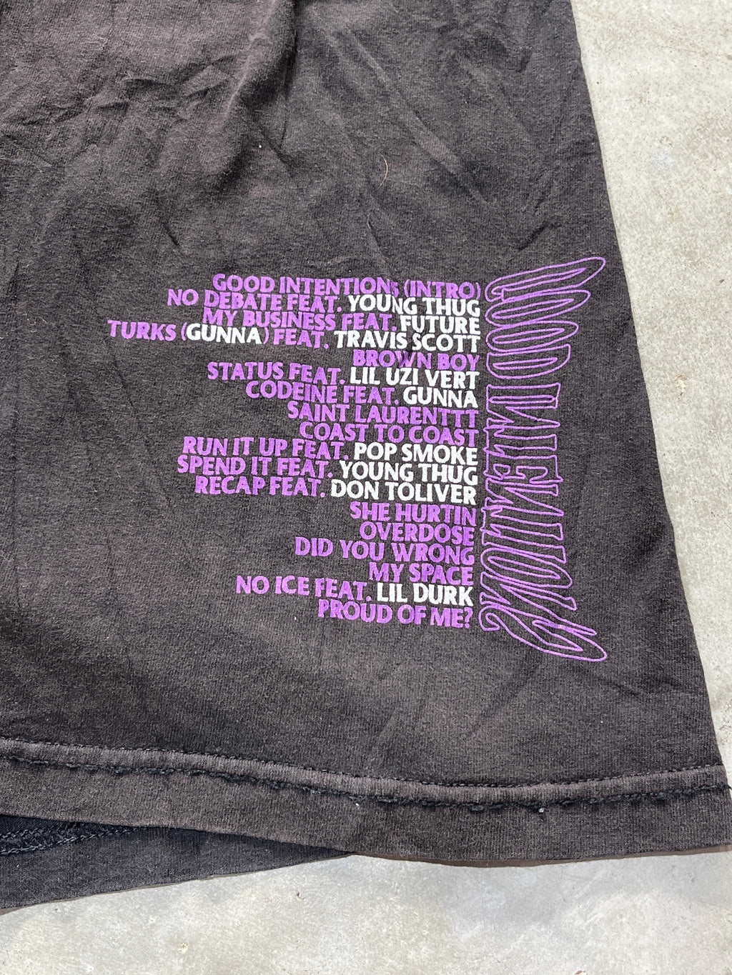 NAV Preowned Large T-shirt