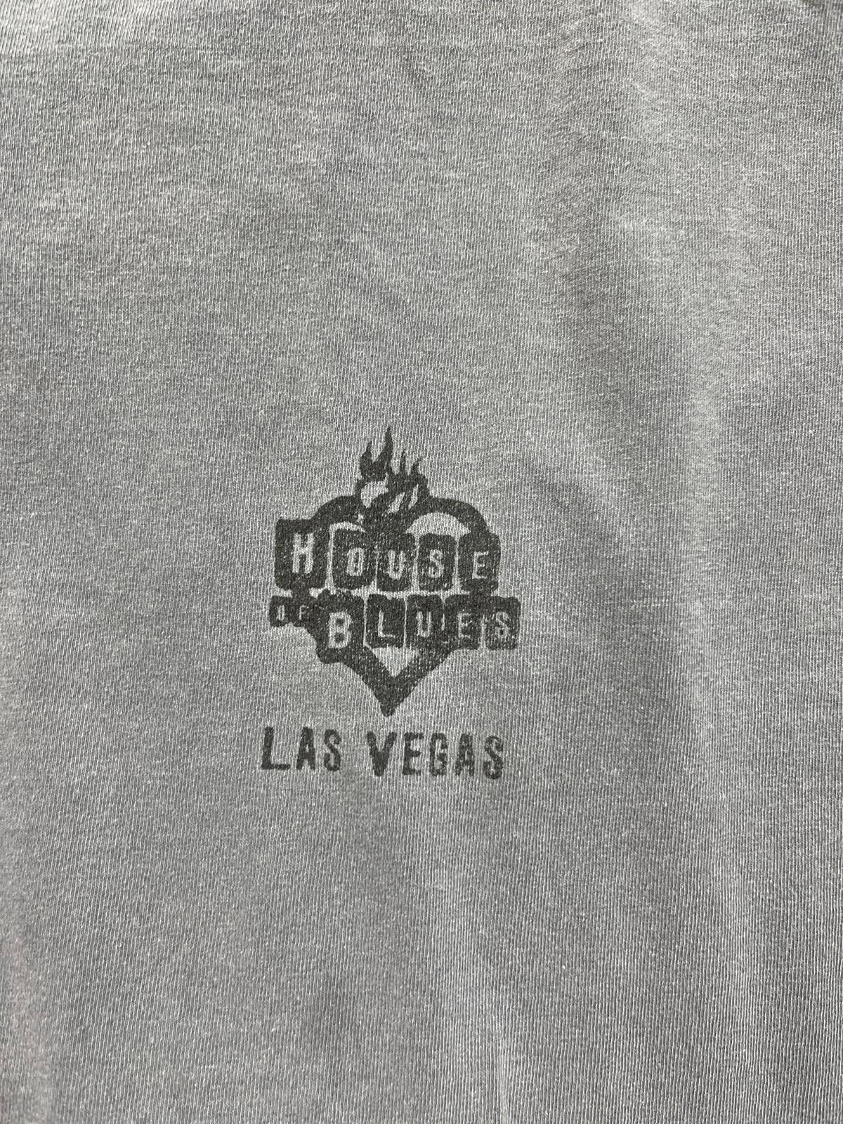 House of blues PreOwned 2XL Band tshirt