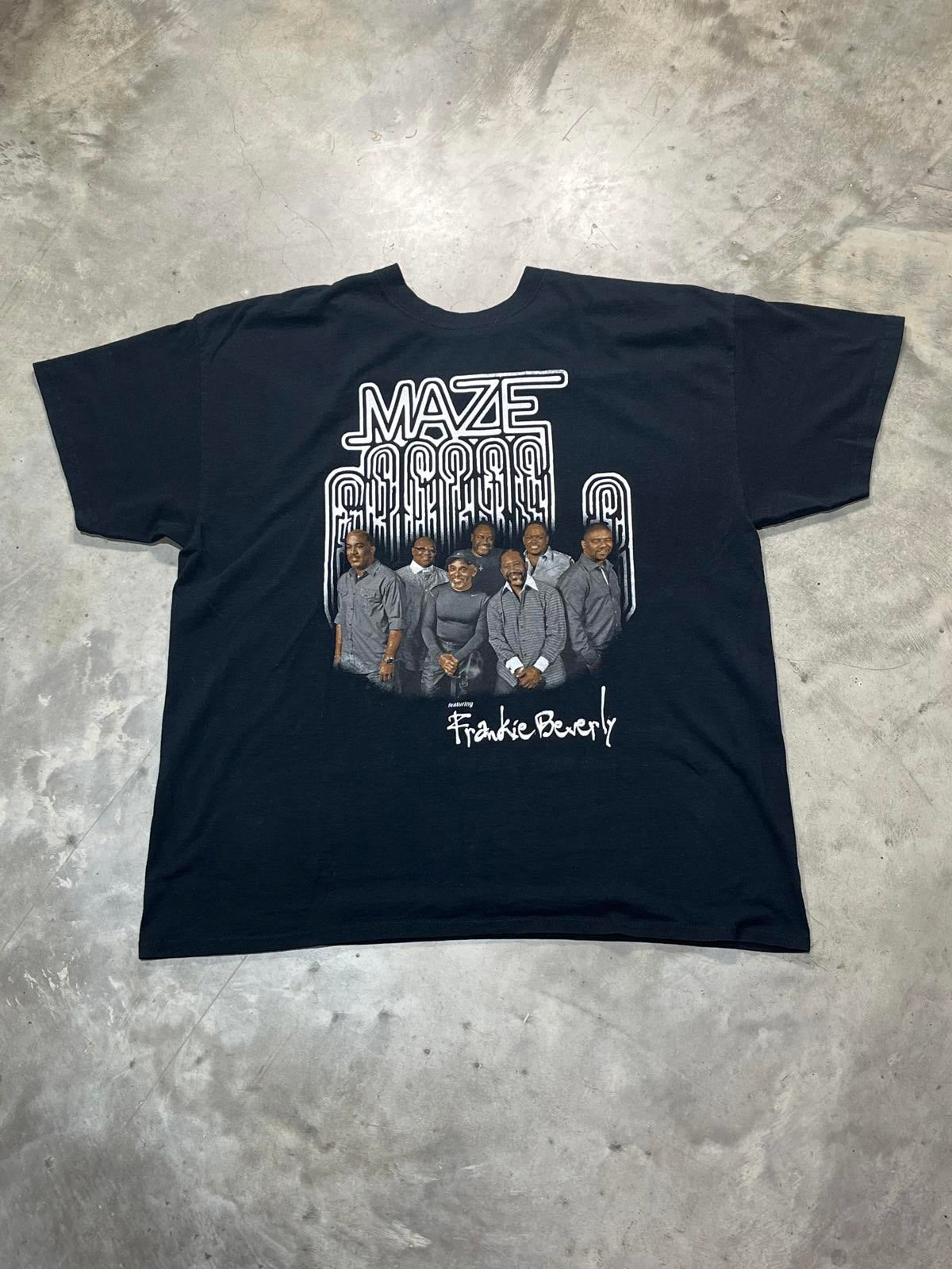 Maze Ft. Frankie Beverly Preowned XL T-shirt
