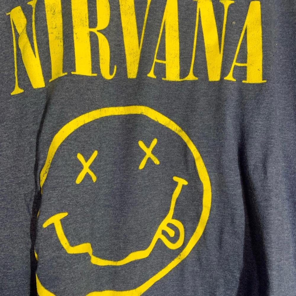 Nirvana Xlarge navy blue graphic vintage T-shirt