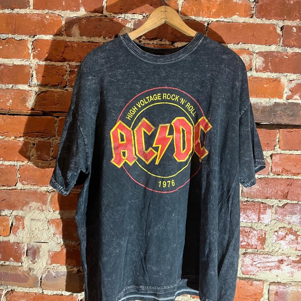 Acdc xlarge black graphic vintage preowned tshirt