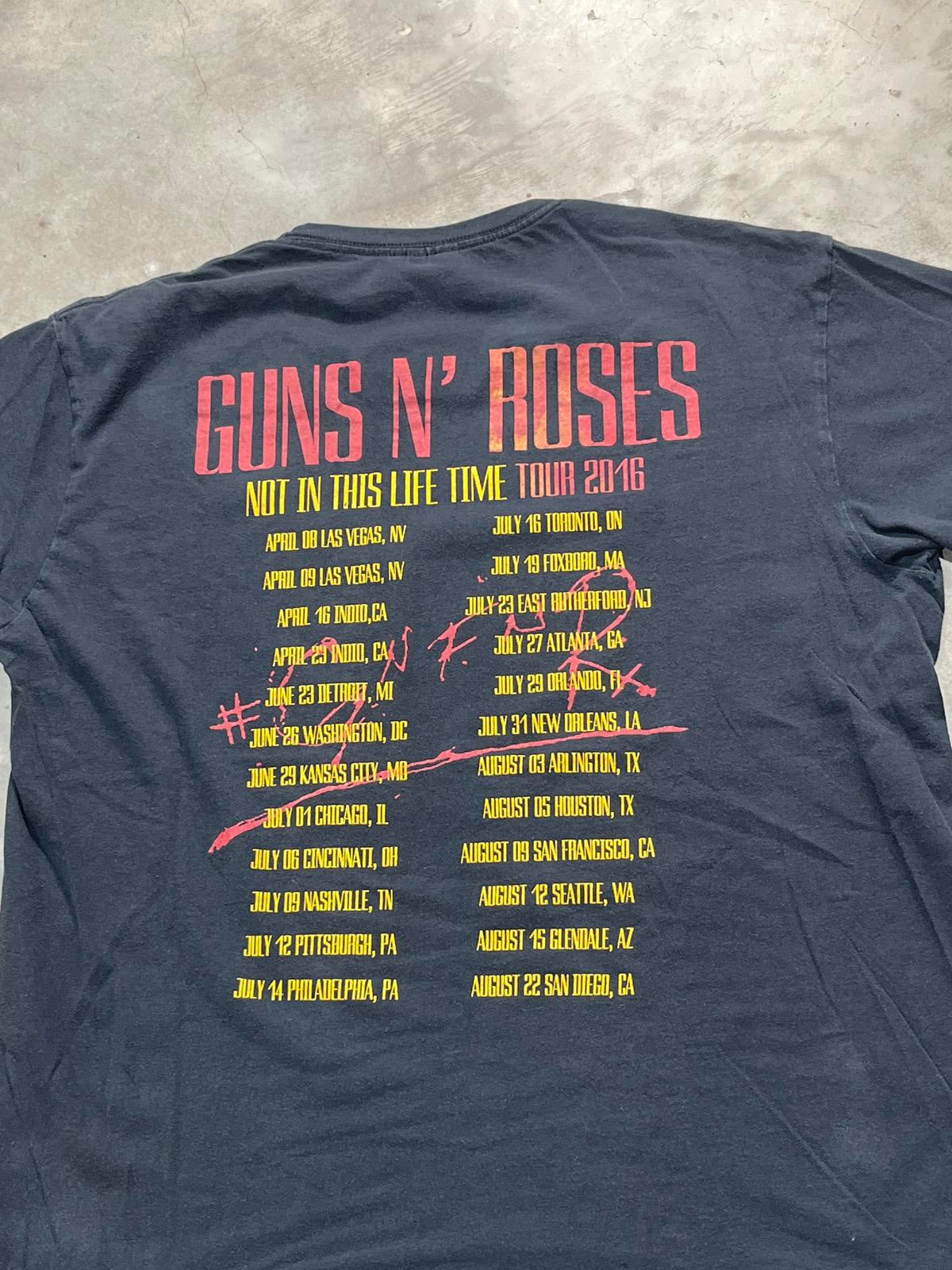 Guns N Roses Preowned XL T-shirt