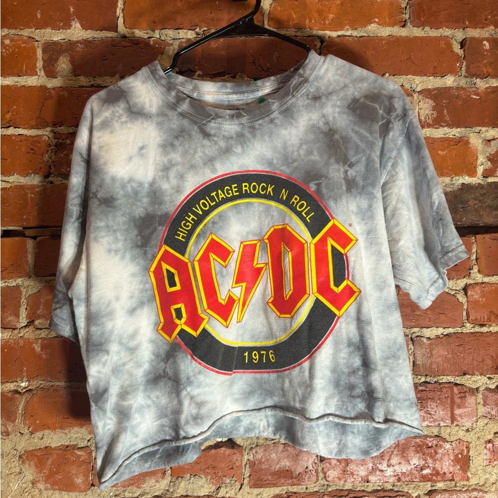 ACDC Preowned Large Band T-shirt
