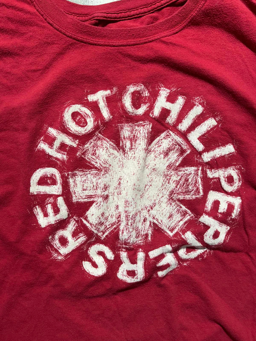 Red Hot Chili Peppers Preowned 2XL Band T-shirt