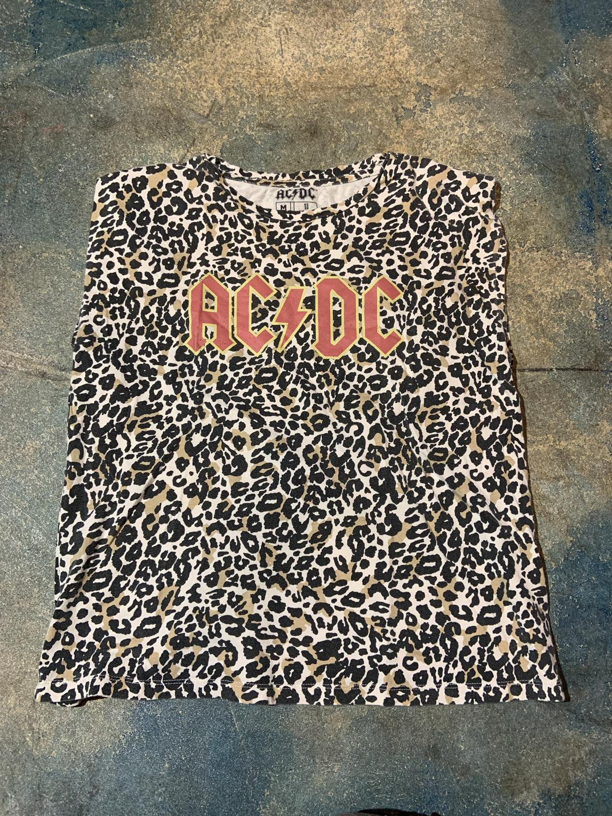 ACDC Preowned Medium Cheetah Print Band T-shirt