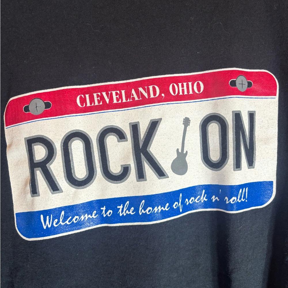 Cleveland Ohio 2xlarge black graphic vintage preowned tshirt