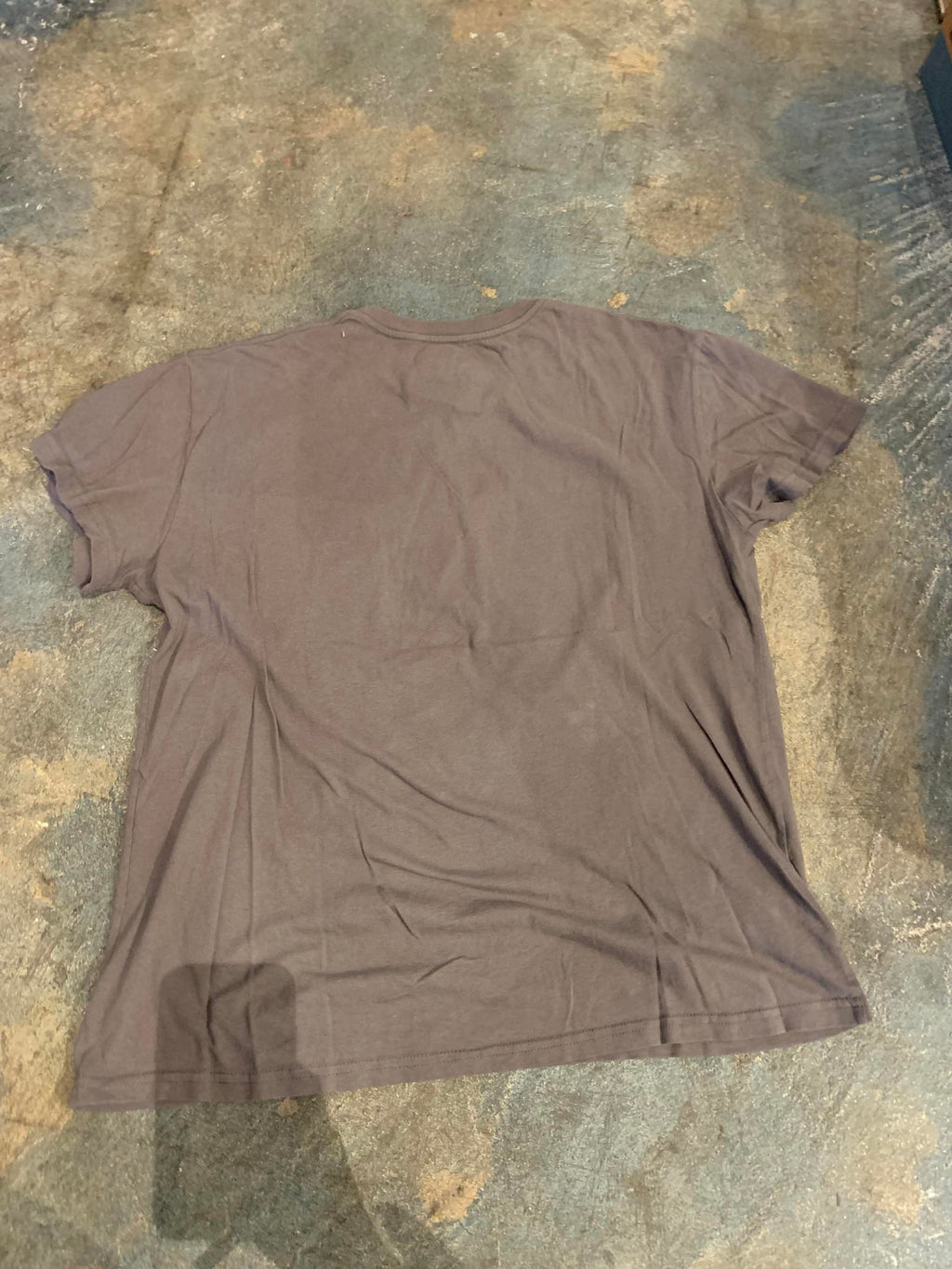 Kiss PreOwned XL Tshirt