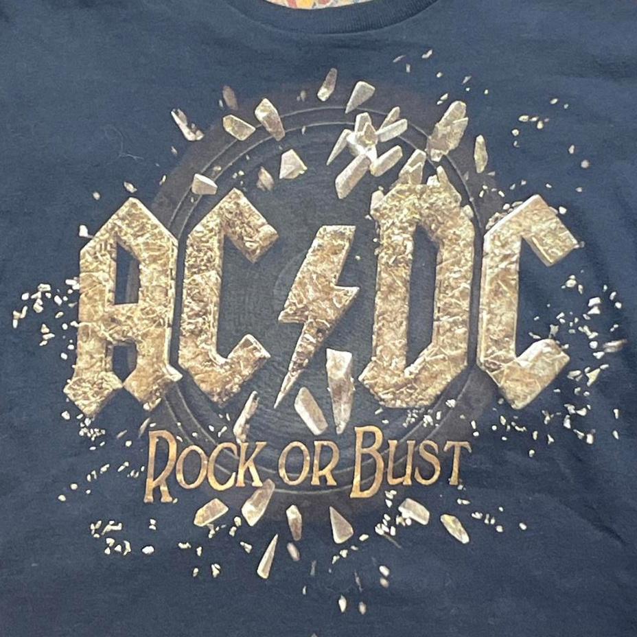 AC/DC rock or bust preowned small Band T-shirt