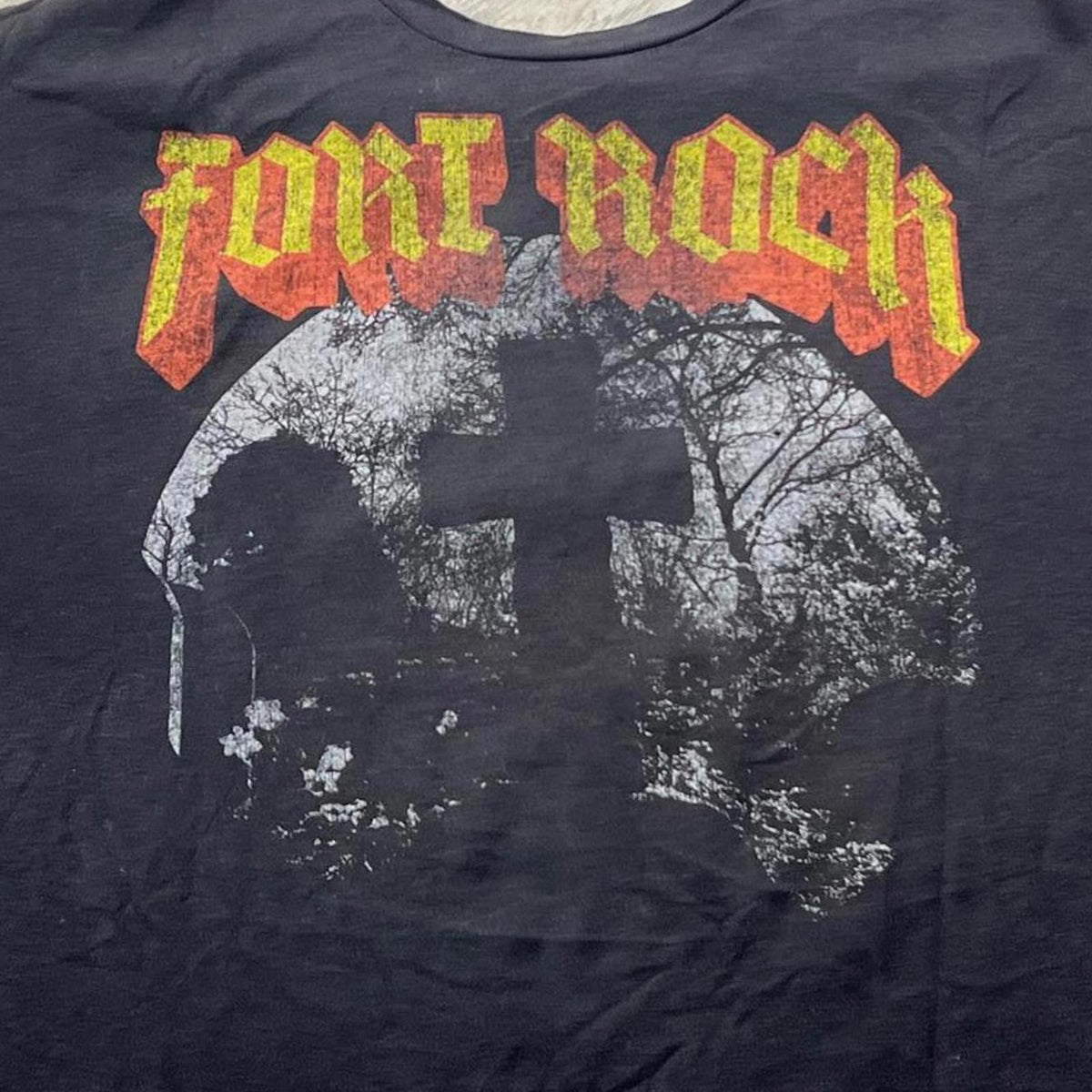 Fort Rock Preowned 2XL T-shirt