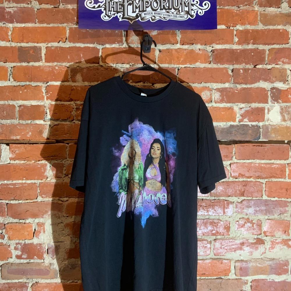 Mel & amores 2XLarge black graphic vintage T-shirt