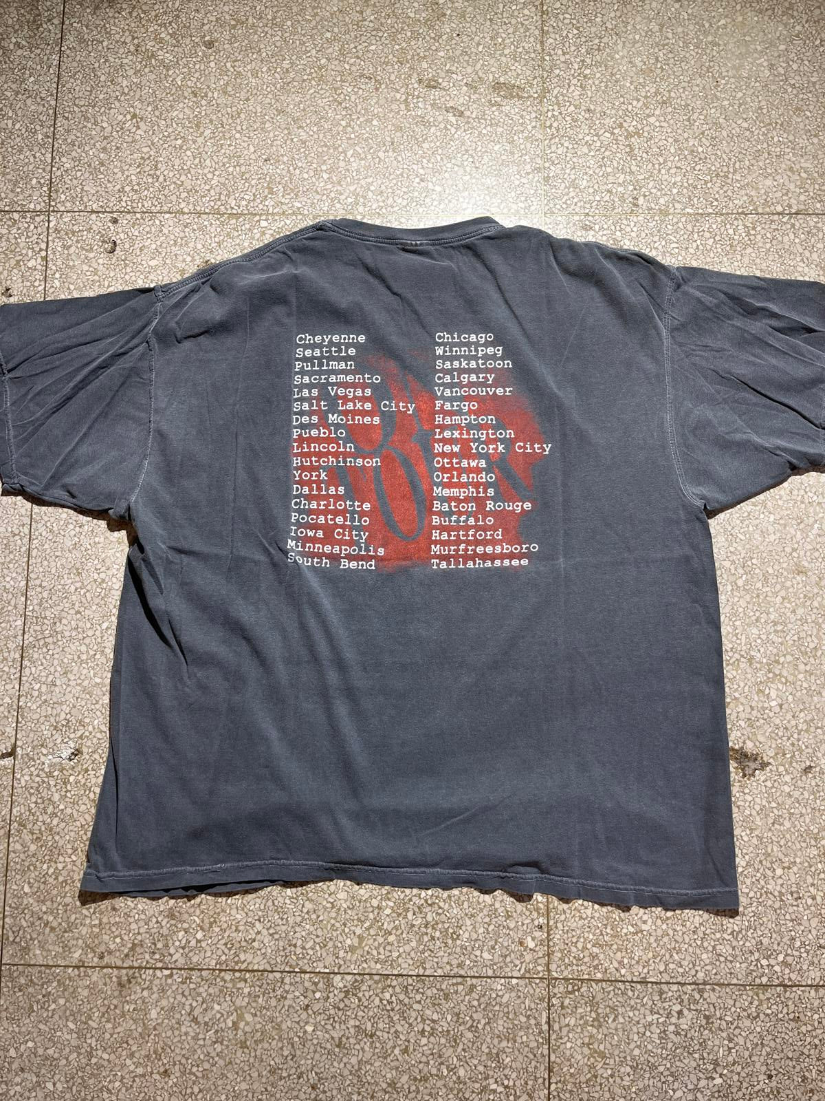 Garth Brooks preowned 3XLarge Band T-shirt