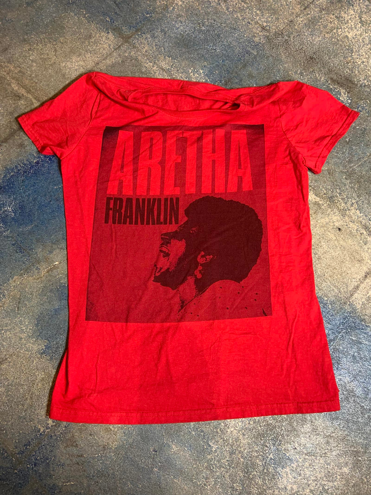 Aretha Franklin  PreOwned XL Red Shirt