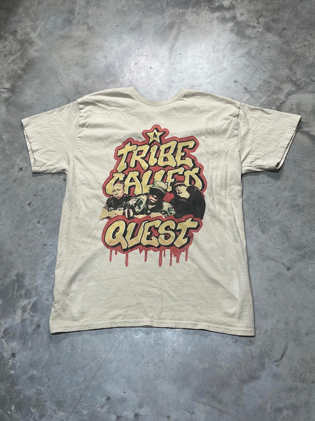 A Tribe Called Quest Preowned Medium T-shirt