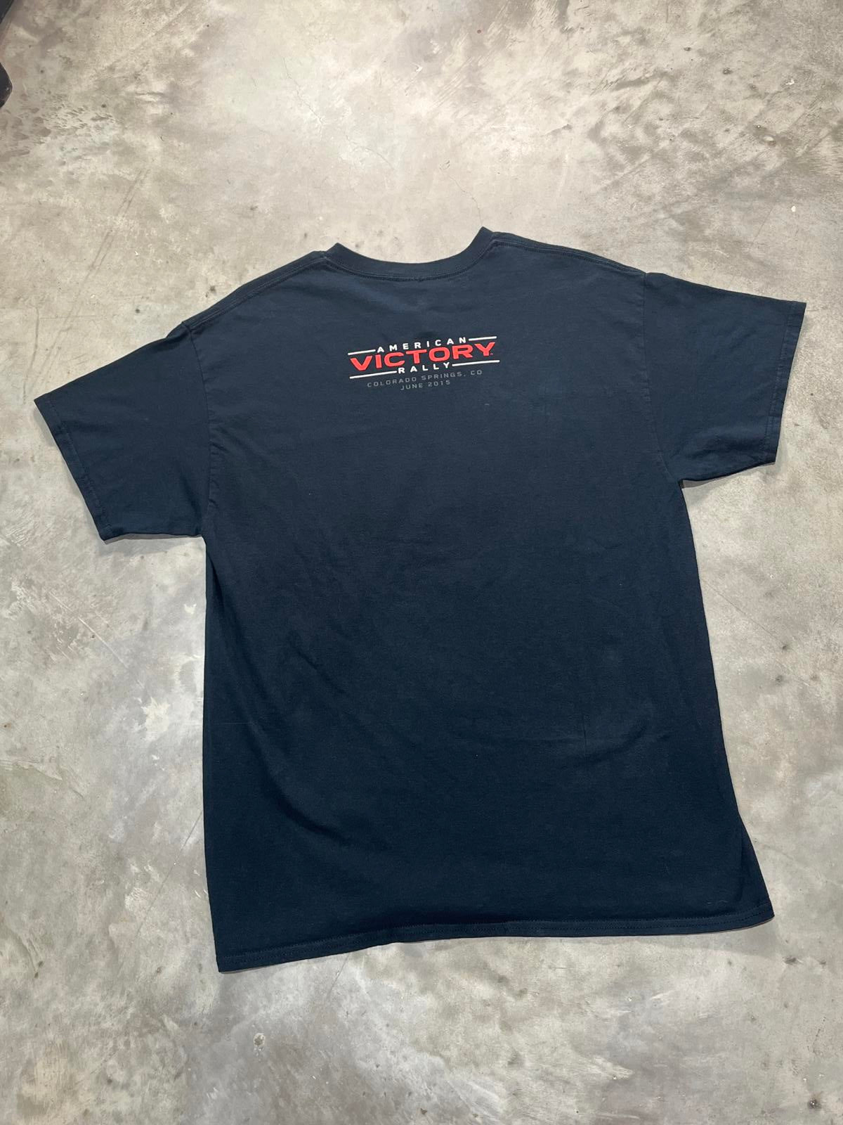 2015 American Victory Rally Preowned Large Graphic T-shirt