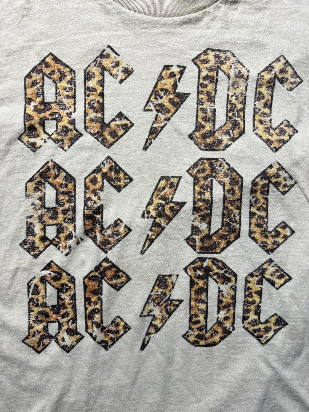 ACDC Preowned Large Band T-shirt