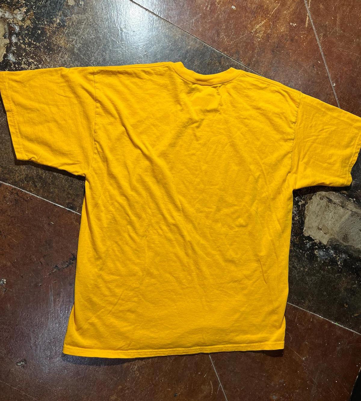 On My Way Preowned XL Band T-shirt