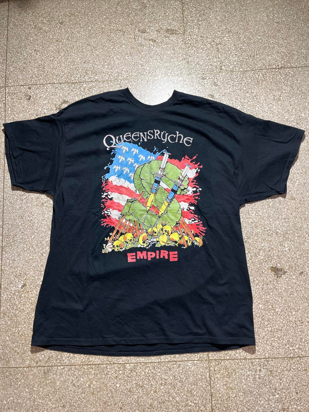 Queensryche PreOwned 2XL Band tshirt