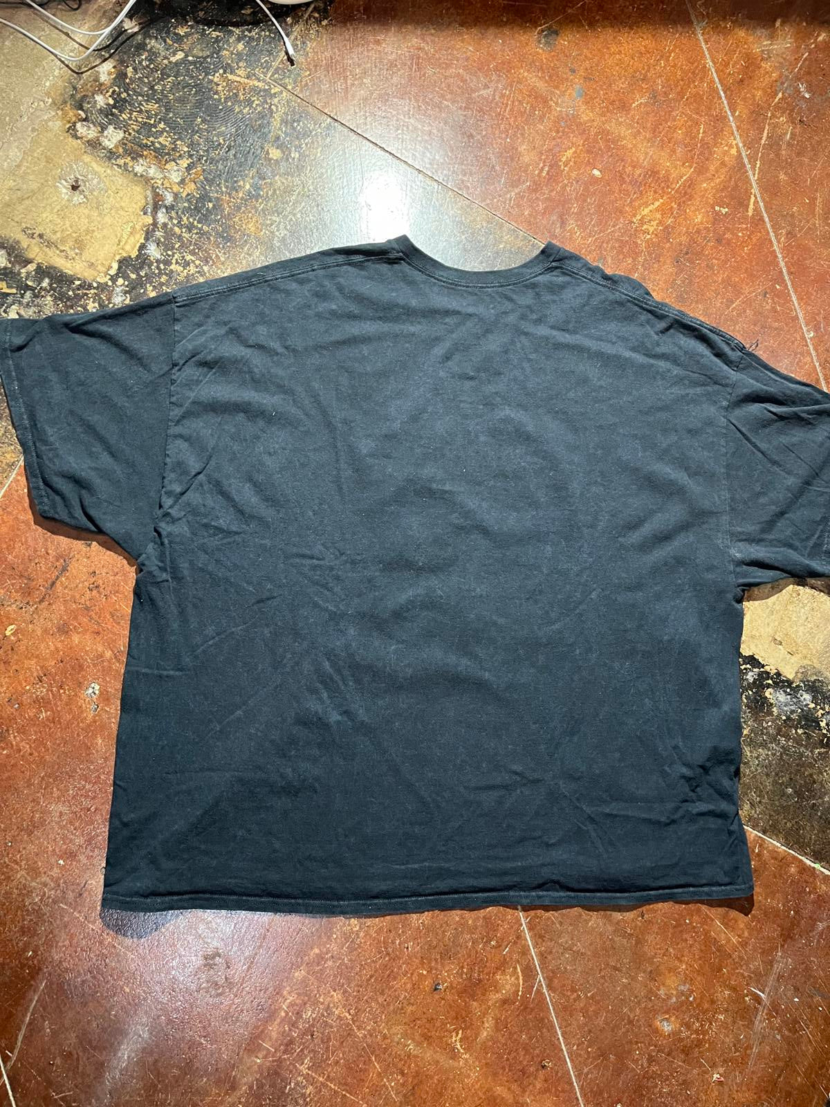 WU TANG Preowned 2XL Band T-shirt
