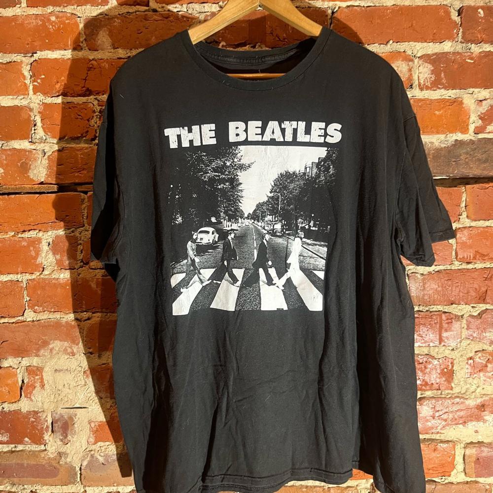 Beatles 2xlarge black graphic vintage preowned tshirt