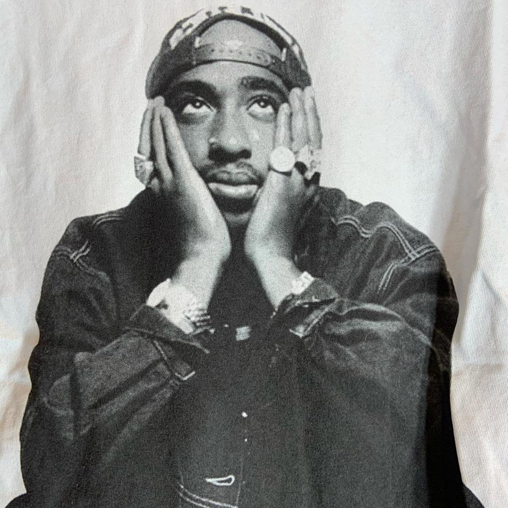 Tupac 2XLarge grey graphic preowned T-shirt