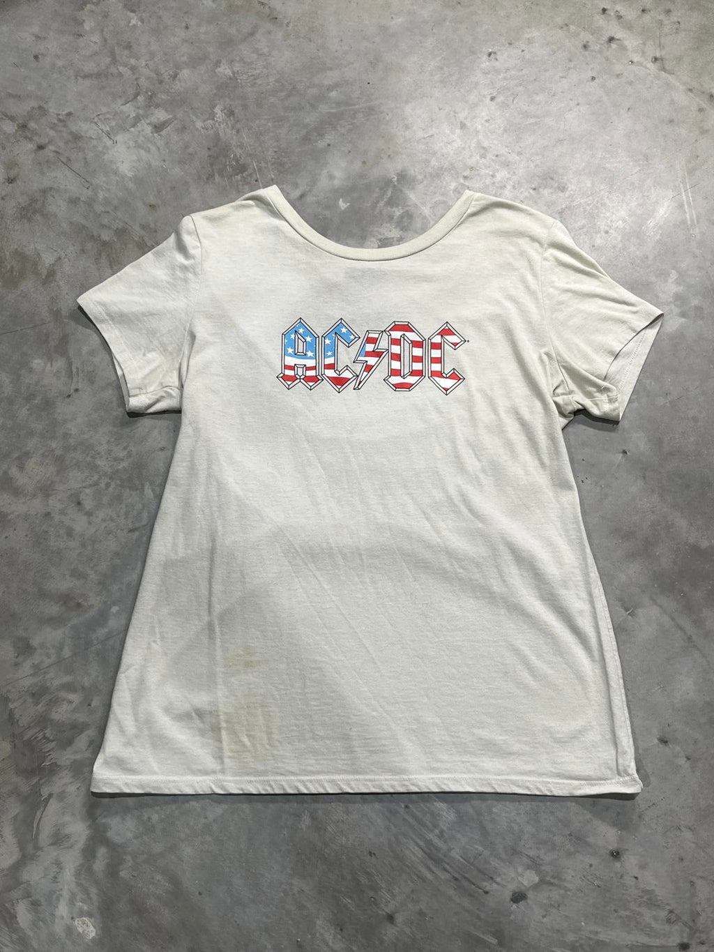 ACDC Preowned Large Band T-shirt