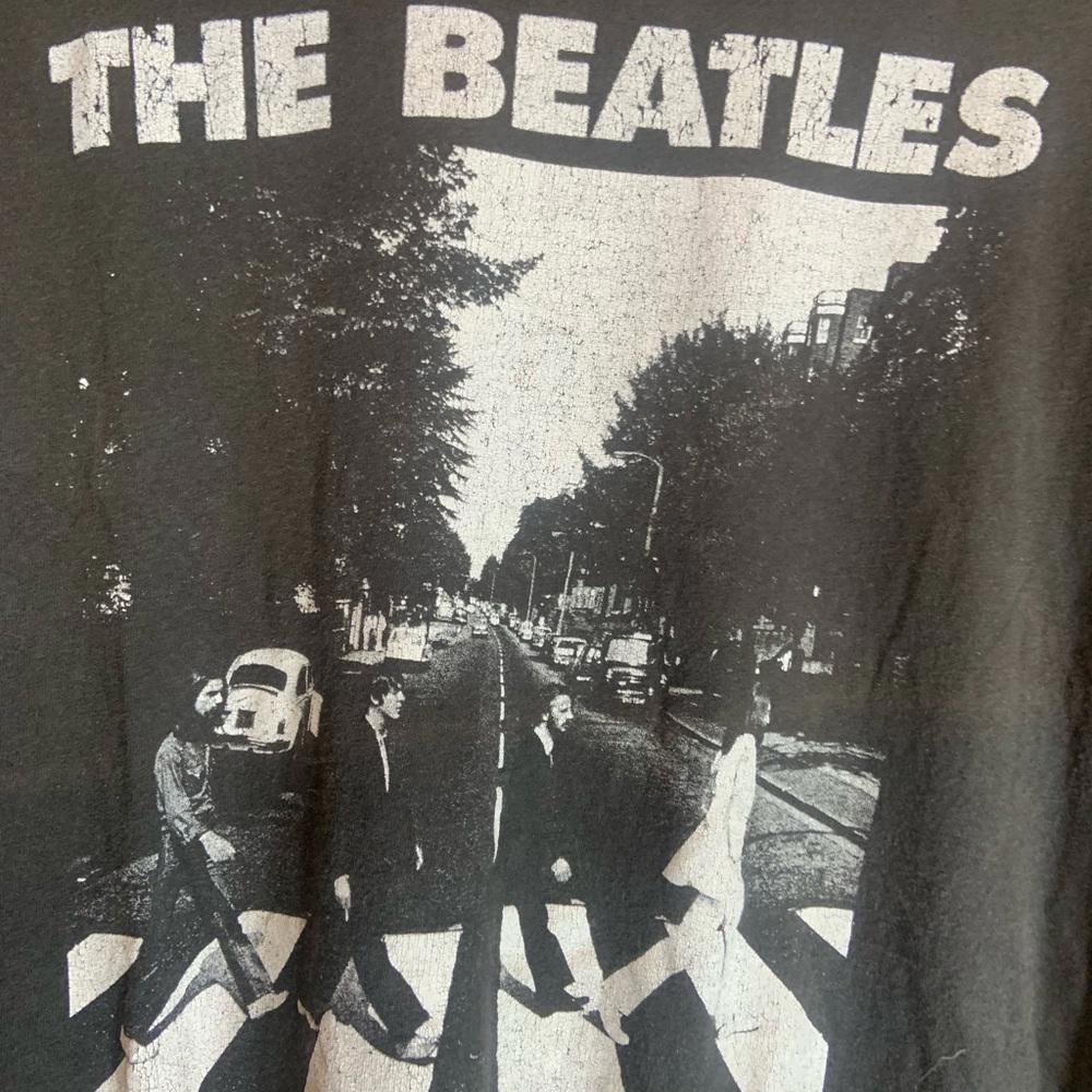 Beatles 2XLarge black graphic preowned T-shirt