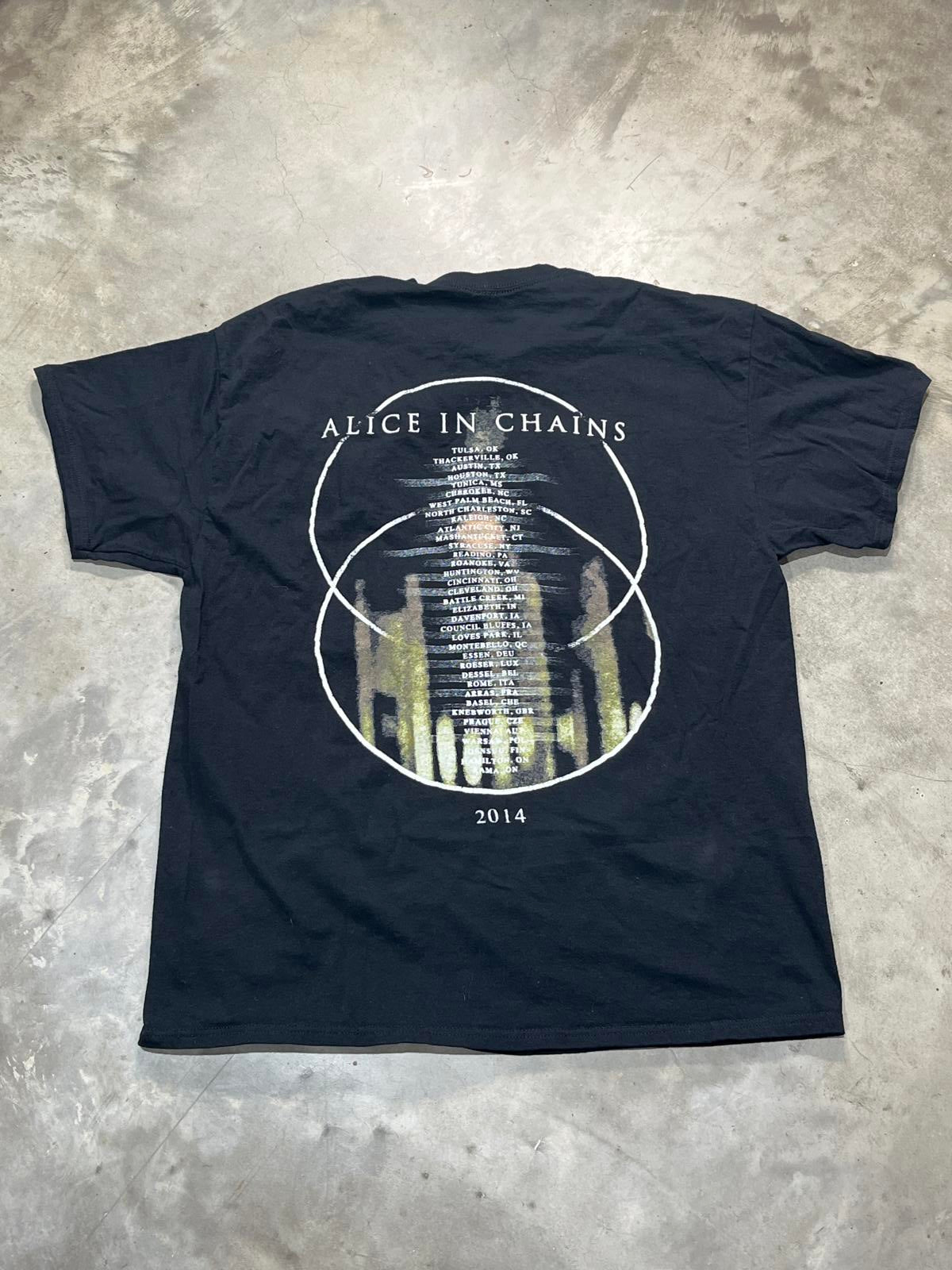 Alice In Chains Preowned XL T-shirt