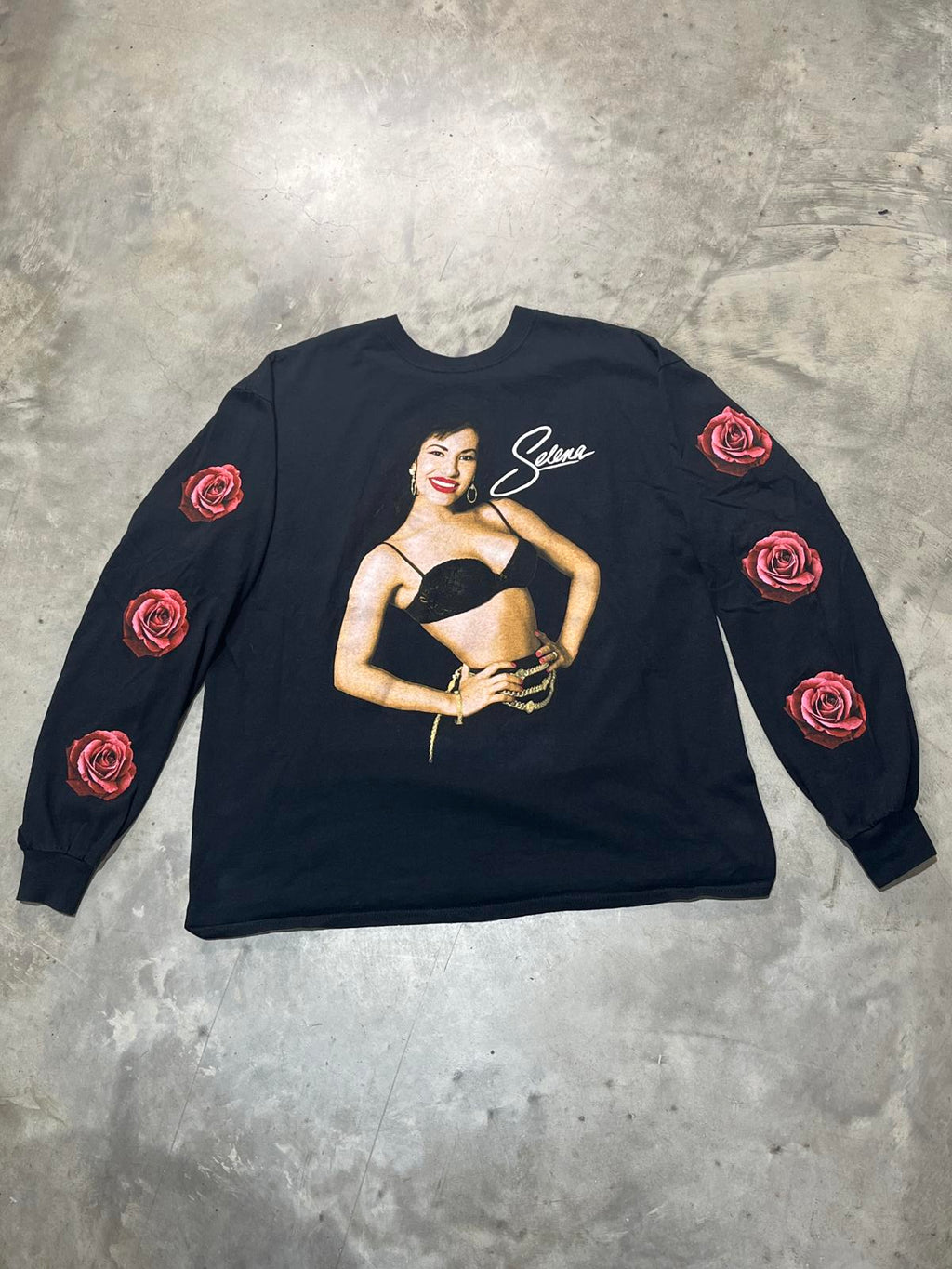 Selena Preowned XL Longsleeve T-shirt