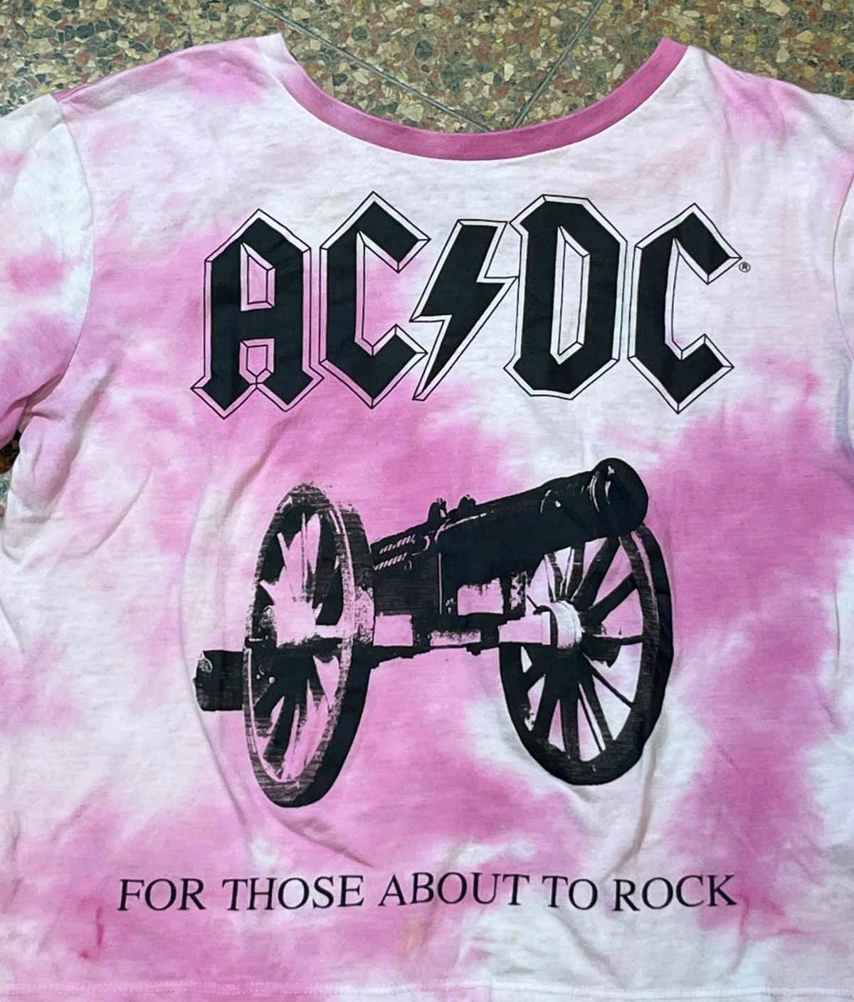 AC/DC XS PreOwned Graphic T-Shirt