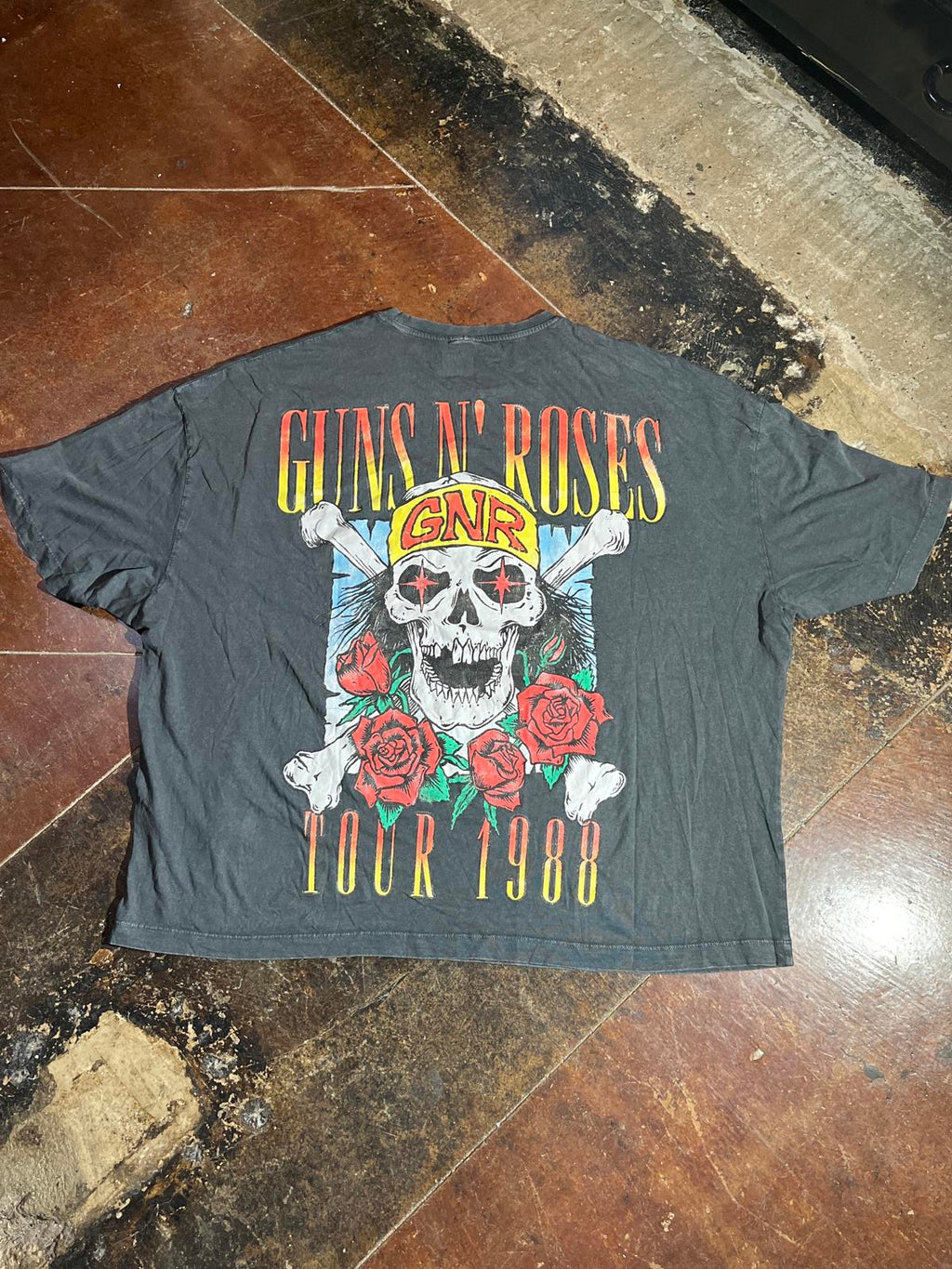 Guns N’ Roses PreOwned 2XL Band tshirt